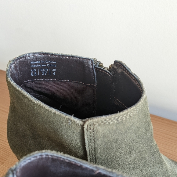 Green suede booties - Picture 6 of 6